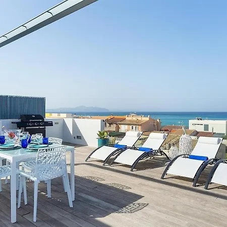 Modern Panoramic Sea View House