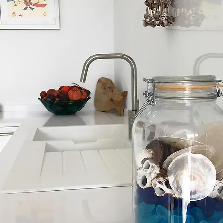 Дом отдыха Modern Panoramic Sea View House *